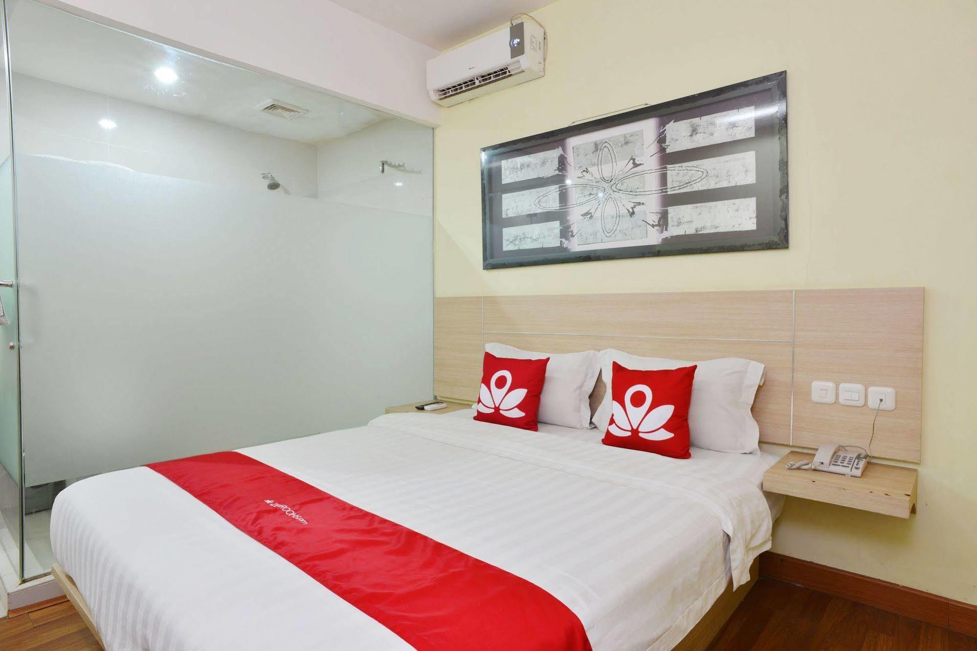 Zen Rooms Rujia Pecenongan Jakarta Exteriör bild