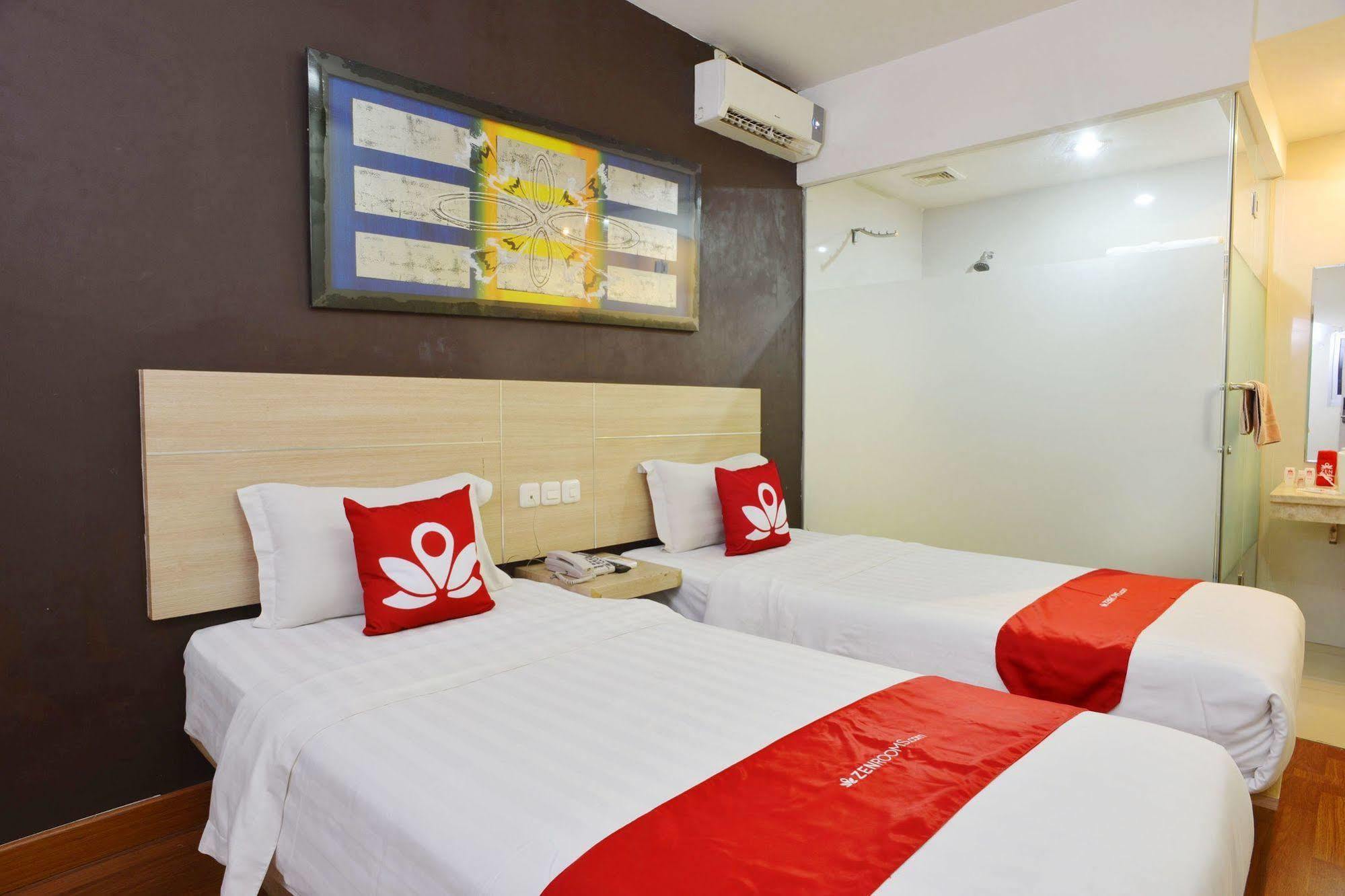 Zen Rooms Rujia Pecenongan Jakarta Exteriör bild