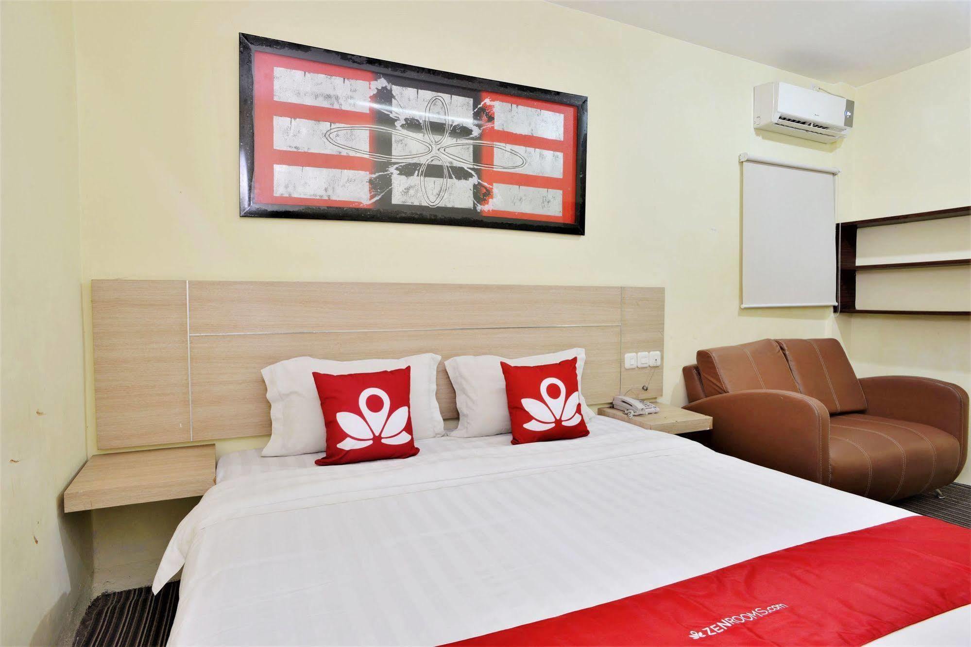 Zen Rooms Rujia Pecenongan Jakarta Exteriör bild